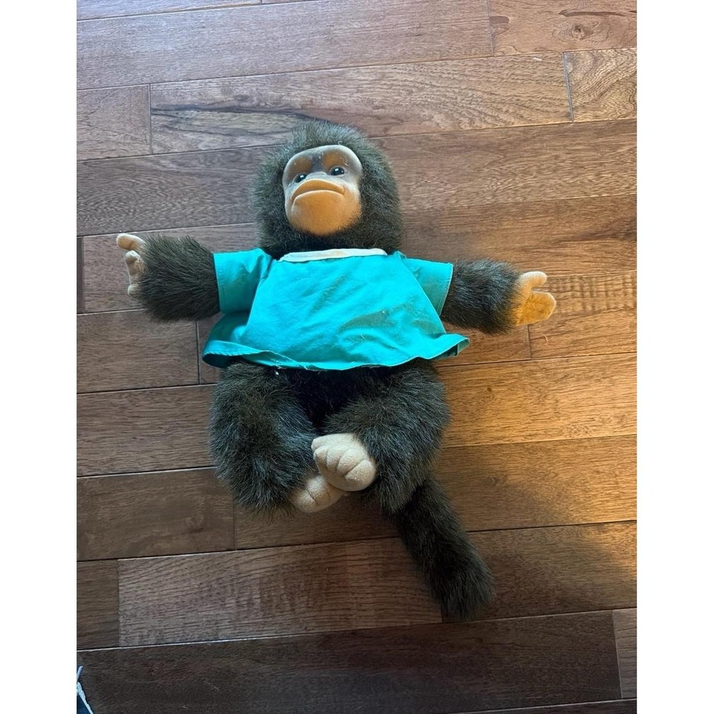 Vintage Hosung  Monkey Hand Puppet Plush Green Scrubs  Squeaker